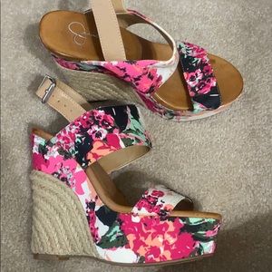 Jessica Simpson wedges